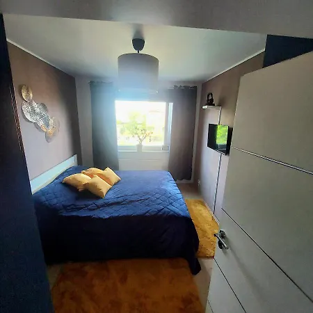 Private Laatzen Apartment Hannover